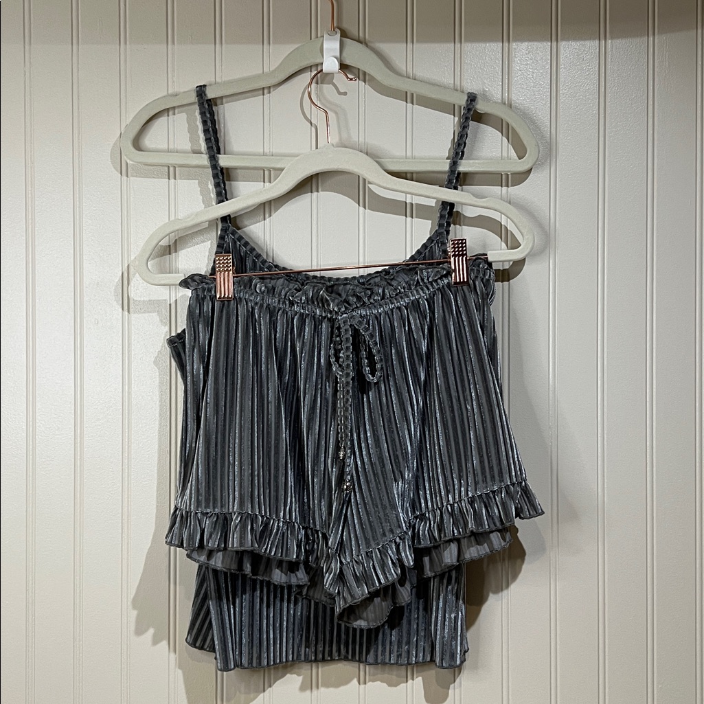 Pol Women’s Velvety Cami Short Loungewear Set - Light Gray Nwot
